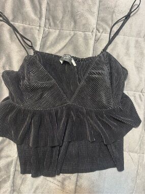 Black Pleated V-Neck Spaghetti Strap Top